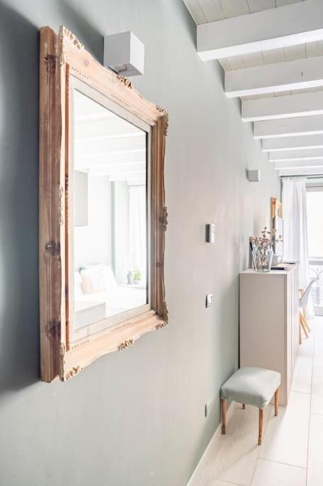 Bergamo Center Suite Mia - Modern & Green + Wifi Exterior photo