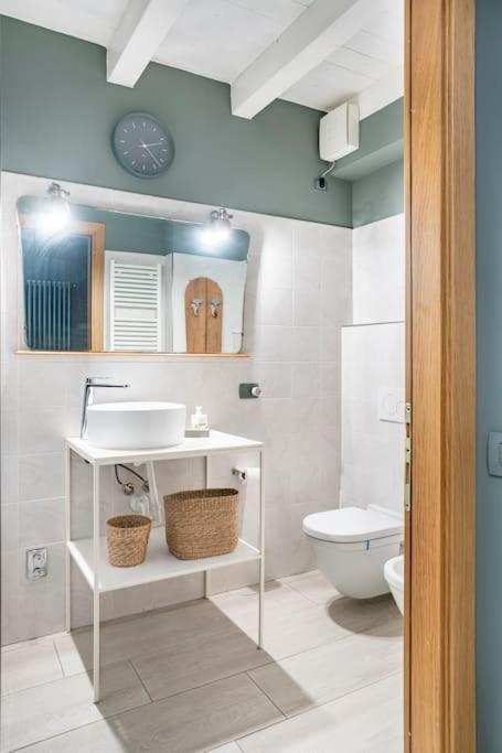 Bergamo Center Suite Mia - Modern & Green + Wifi Exterior photo