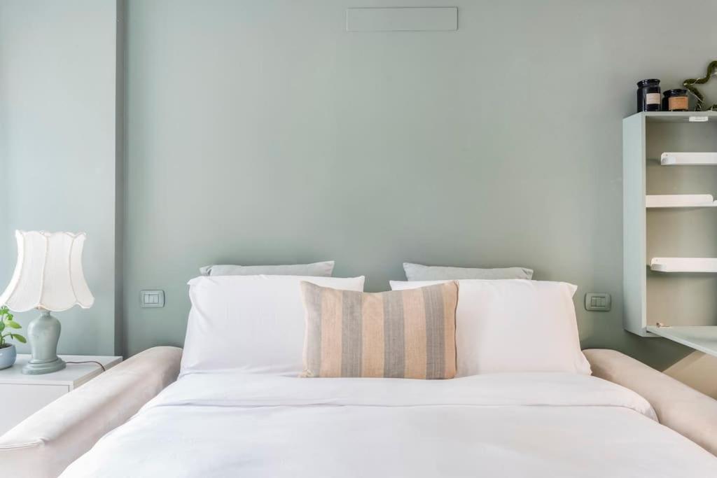 Bergamo Center Suite Mia - Modern & Green + Wifi Exterior photo